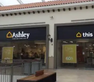 Ashley Furniture HomeStore in Merida, YUC, México