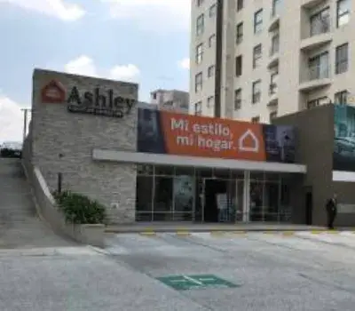 Ashley Furniture HomeStore in Periferico Sur, CDMX, México