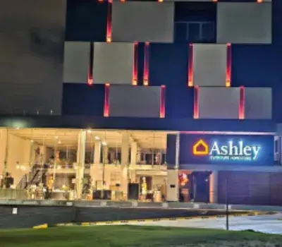 Ashley Furniture HomeStore in San Luis Potosí, SLP, México